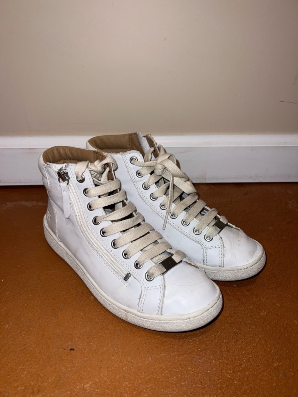 UGG White Leather High-Top Sneakers with Side Zipper